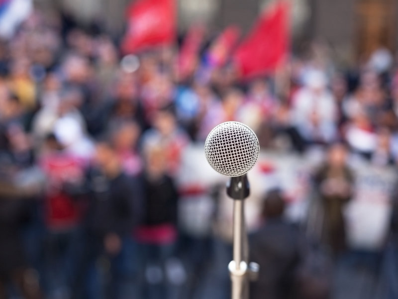 Direitos Humanos e Democracia